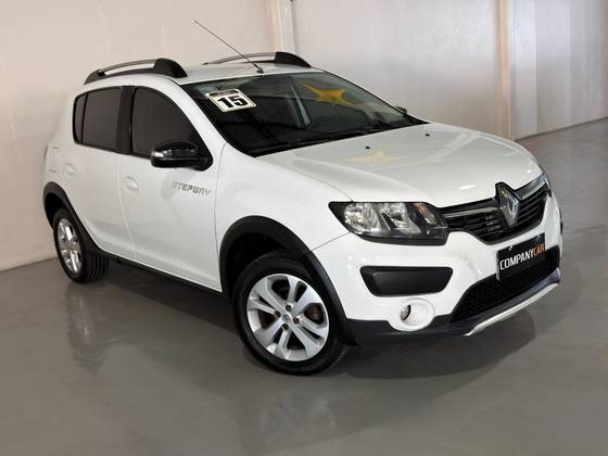 RENAULT SANDERO 1.6 STEPWAY 8V FLEX 4P MANUAL RENAULT SANDERO 1.6 STEPWAY 8V FLEX 4P MANUAL